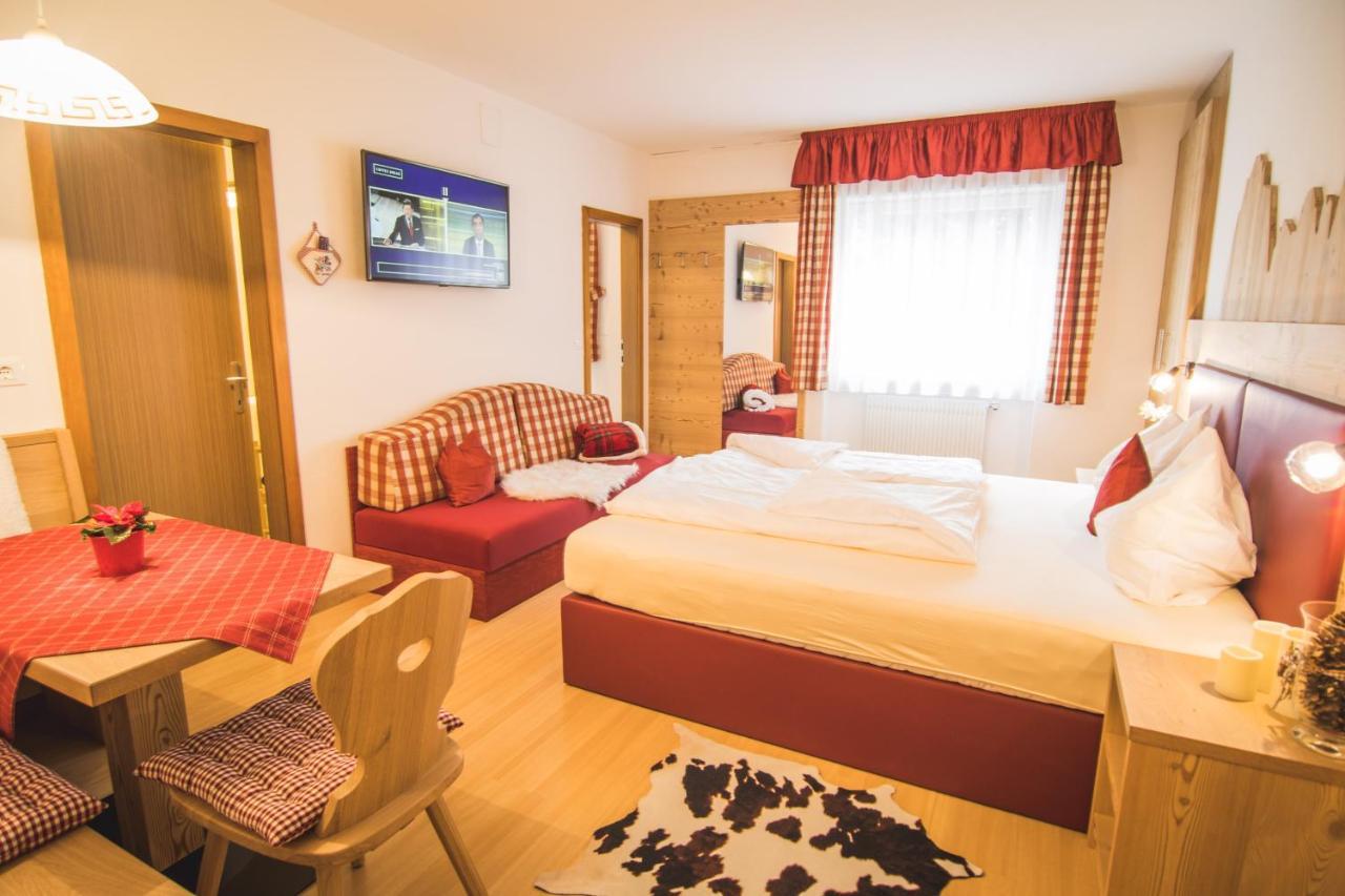 Residence Sisi Ortisei Bagian luar foto